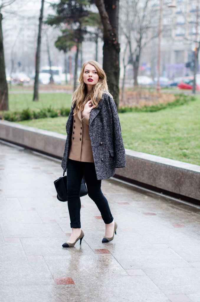 zara-camel-overcoat-oversized-coat-winter-outfit 2