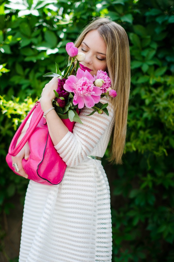 sheinside-white-midi-dress-pink-bow-heels-peonies-pink-feminine-outfit (4)