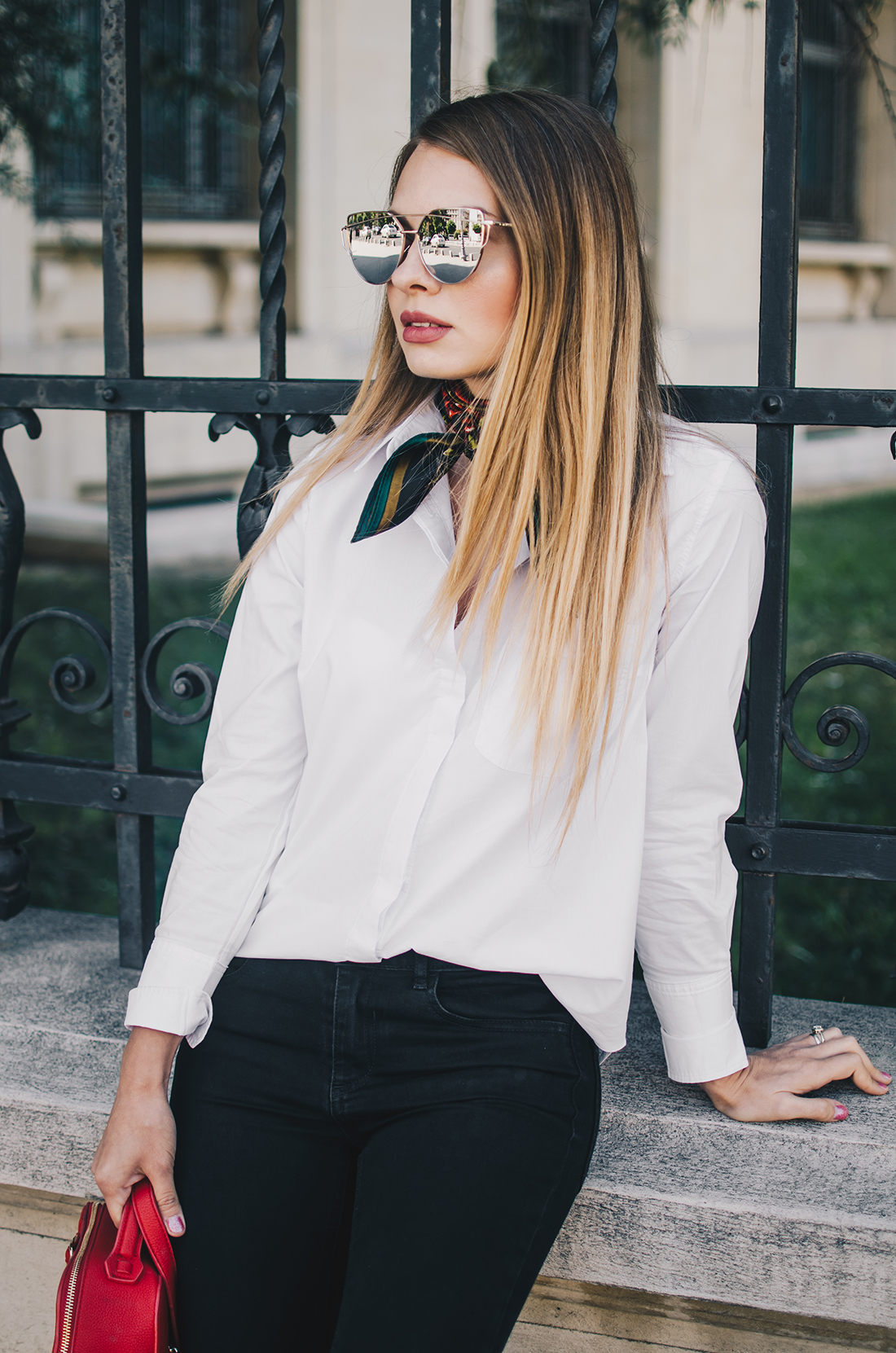 black-and-white-outfit-zerouv-sunglasses-red-bag-vintage-scarf-11