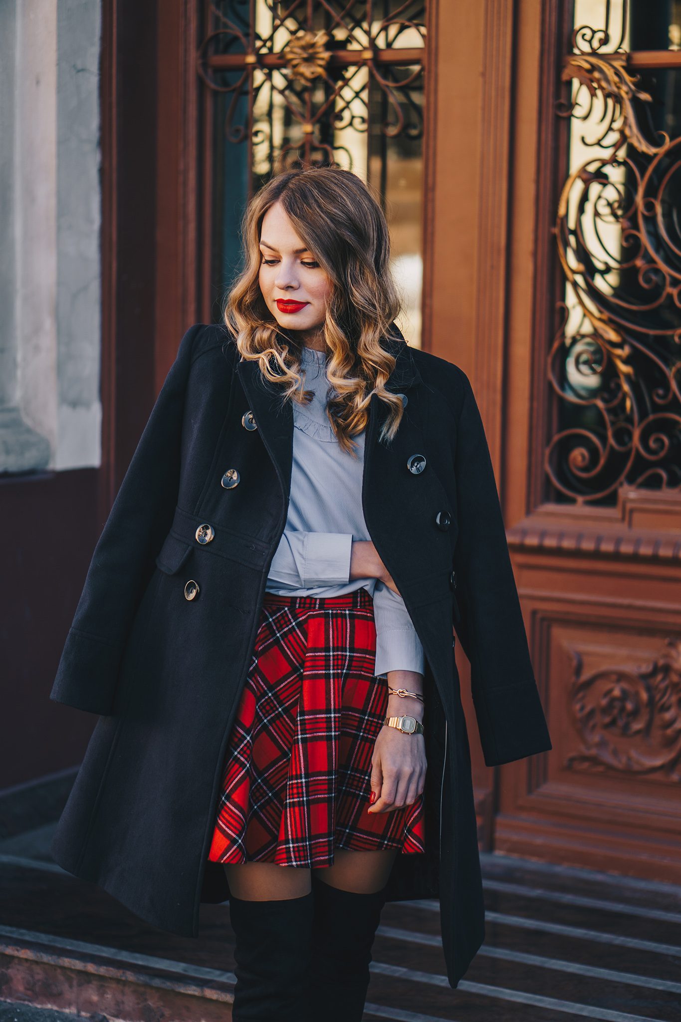 black-coat-red-plaid-skirt-over-the-knee-boots-winter-outfit-1